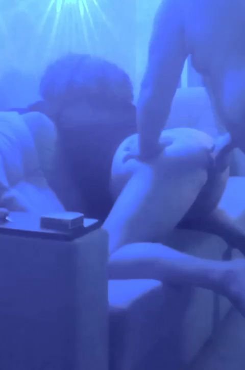 uncircumcised men oral sex