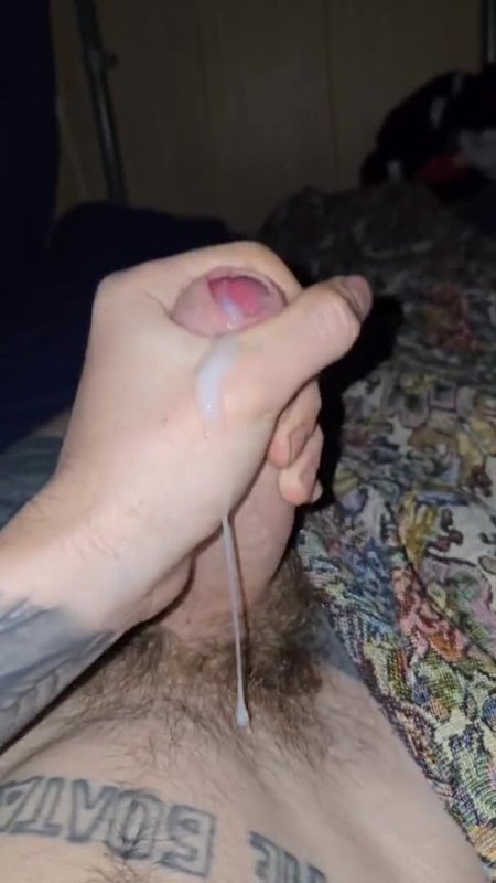 oral sex asian girl cum shot